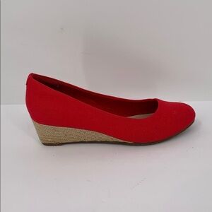 Clarks Mallory Luna espadrille wedge shoe red canvas slip-on jute 9W 9 WIDE